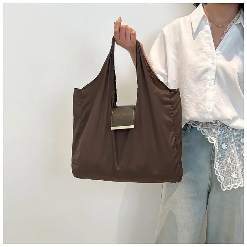 Collapsible Bag Keychain Storage Bag Large Capacity Environmentally Friendly And Convenient Shopping Bag Pendant Accessory Bag